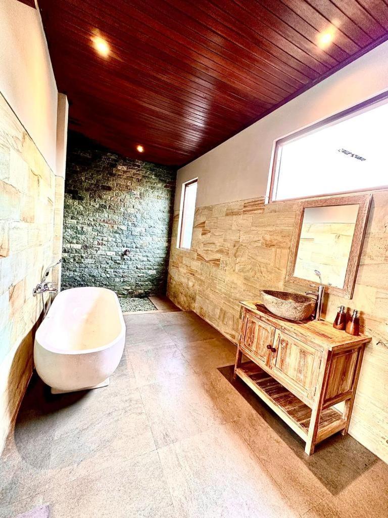 The Madawa Suites 우붓 외부 사진