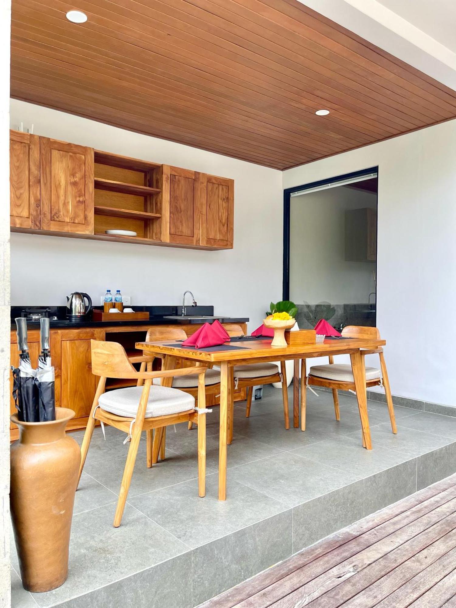 The Madawa Suites 우붓 외부 사진